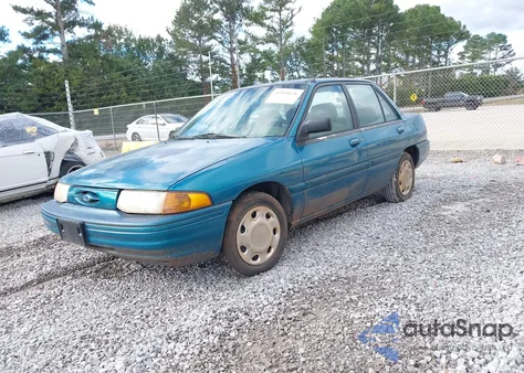 1995 Ford Escort Lx/Sport from USA, damaged, VIN 3FASP13J7SR168581